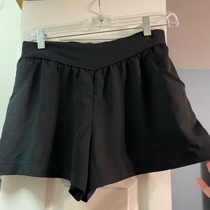 Target slip on black womens shorts with pockets ! Size medium